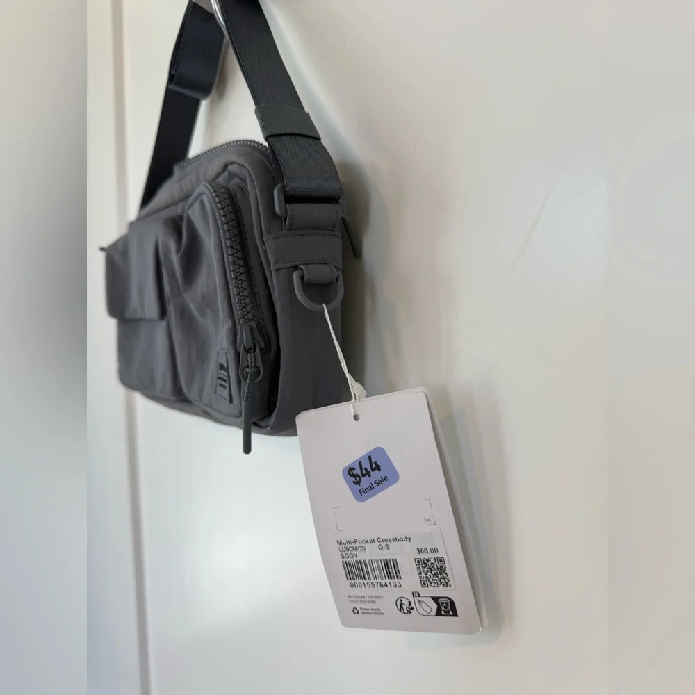 Lululemon Multi-Pocket Crossbody - Picture 3 of 7